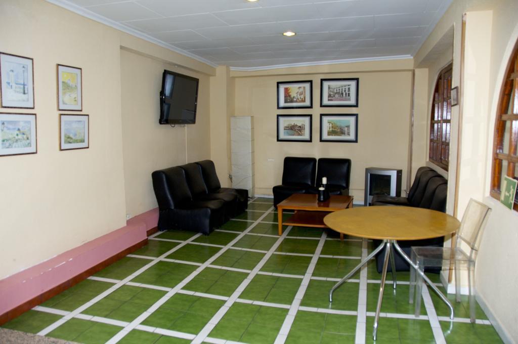 Casa de hóspedes El Jardín Benidorm